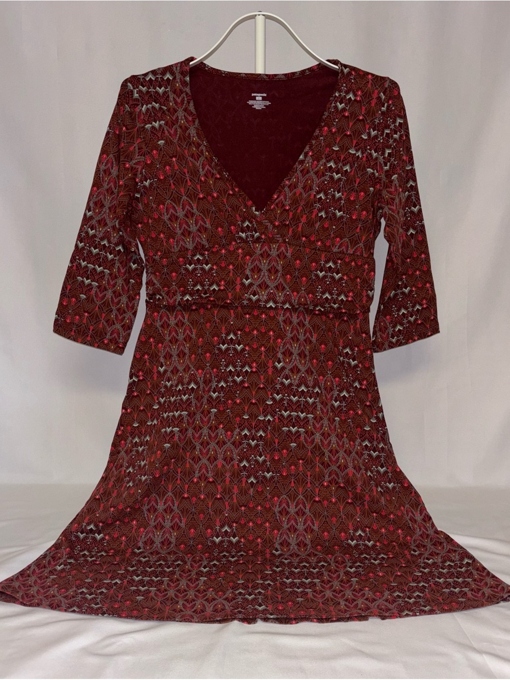 Patagonia Margot 3/4 Sleeve Faux Wrap Dress Geometric Burgundy Retired